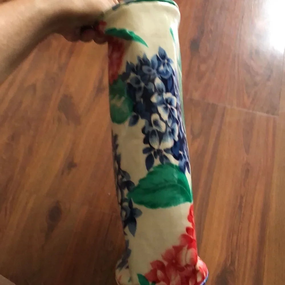 Vintage Toledano 80s large clutch purse. Floral.